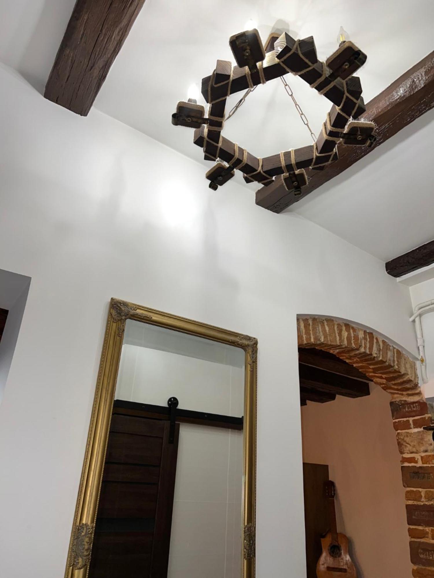 Cozy Loft В Самому Центрі Львова Apartamento Exterior foto