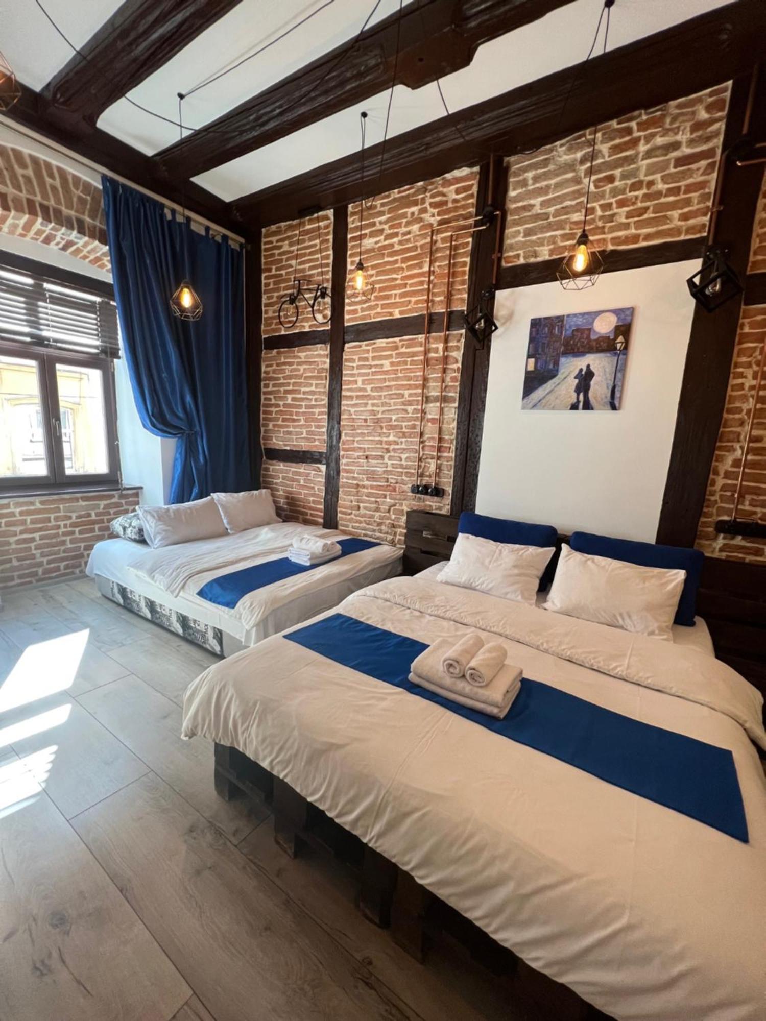 Cozy Loft В Самому Центрі Львова Apartamento Exterior foto